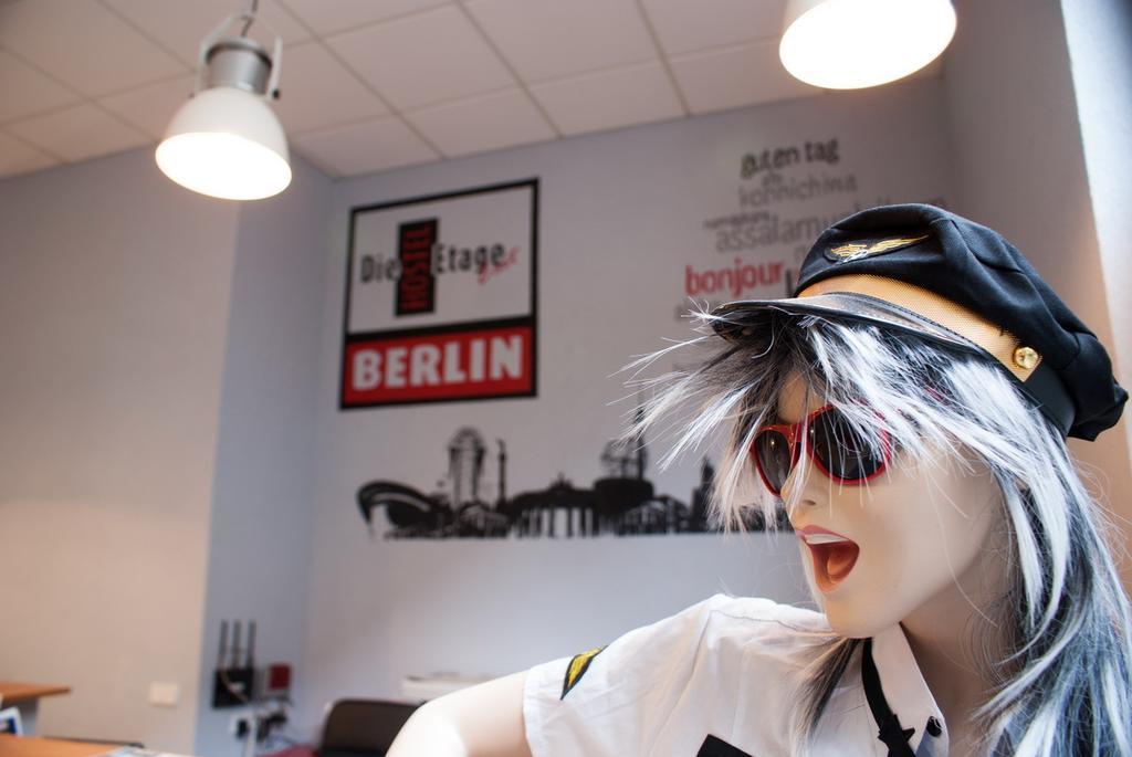 Hostel Die Etage East Berlin Zewnętrze zdjęcie